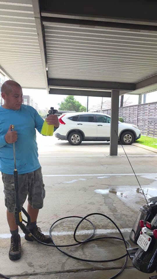 Post 10 by E&L Mobile Car Wash on TikTok (video)
