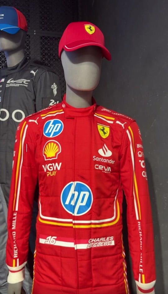 Post 10 by emy rivas 🏎️🏁 on TikTok (video)