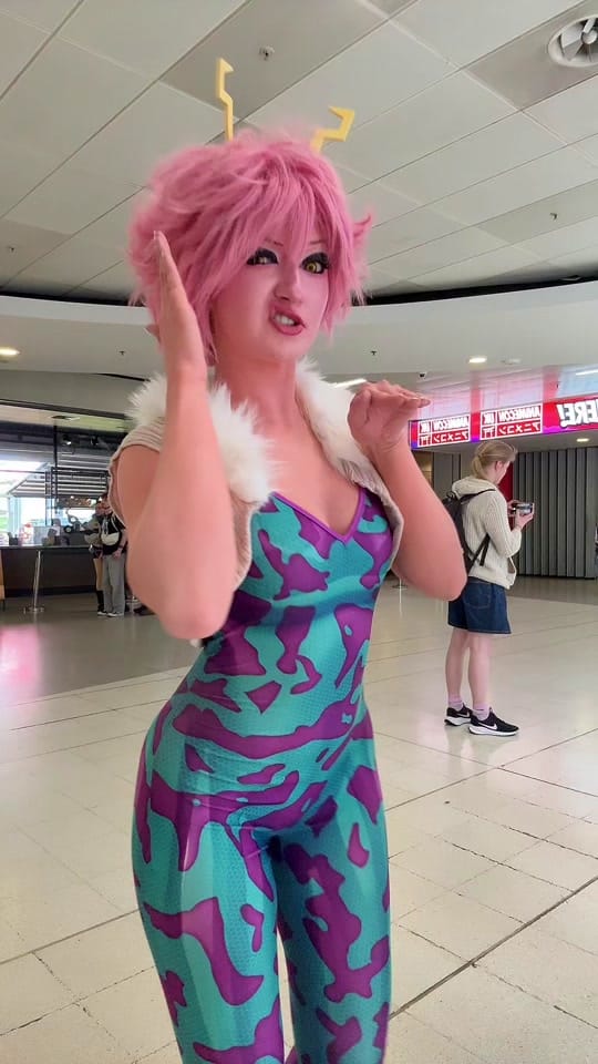 Post 4 by Vamp✧ on TikTok (video)