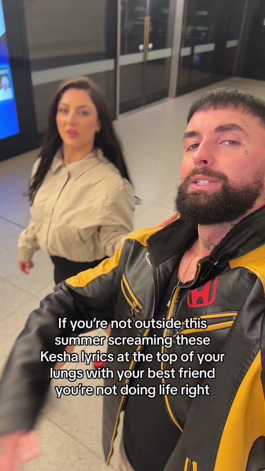 Post 9 by darioangelo on TikTok (video)