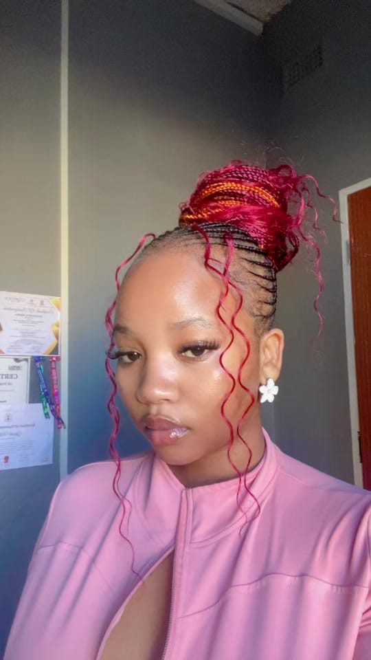 Post 7 by Yonela🤍🦋 on TikTok (video)
