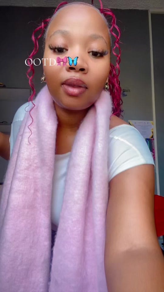 Post 1 by Yonela🤍🦋 on TikTok (video)