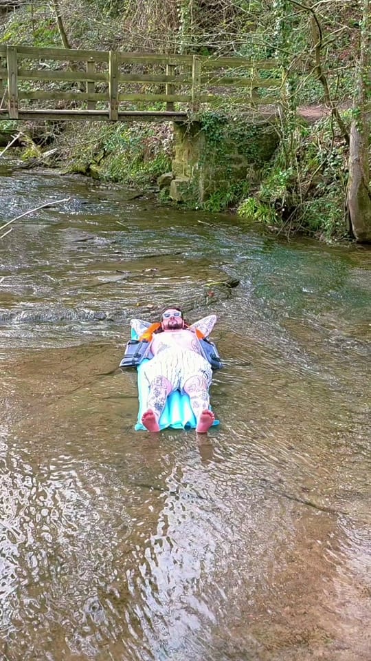 Post 3 by LEAZES on TikTok (video)