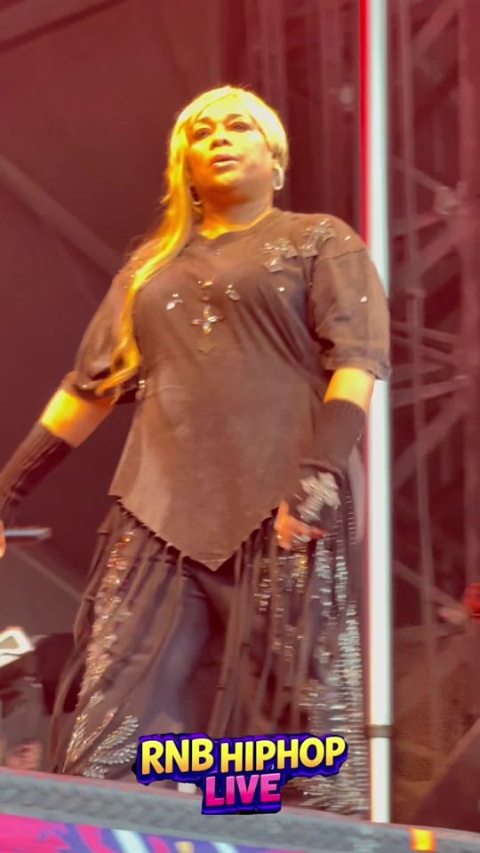 Post 7 by Throwback Concerts on TikTok (video)