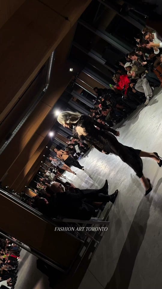 Post 8 by Sara on TikTok (video)