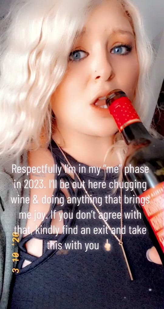 Post 2 by Rebecca Myers on TikTok (video)