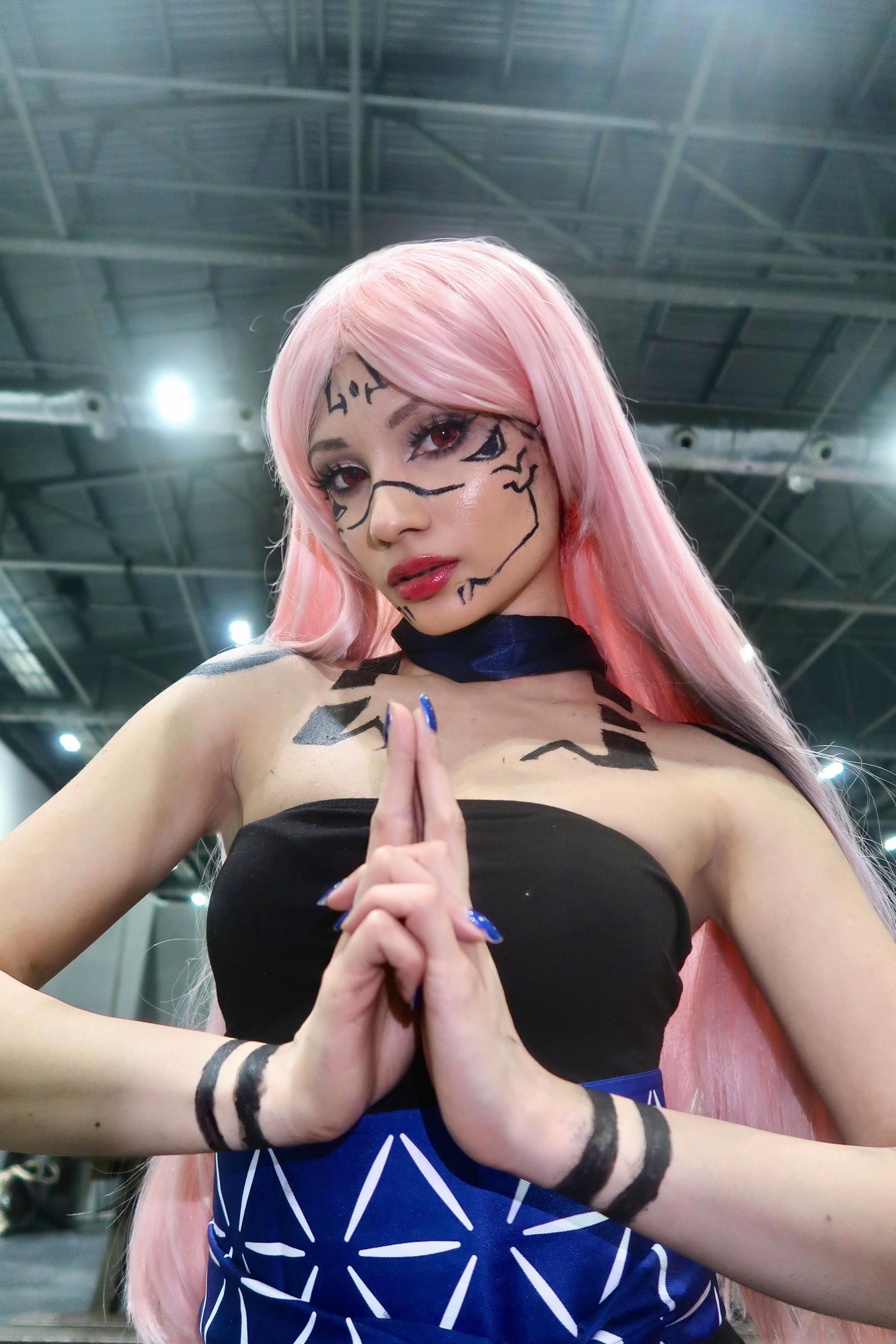 Post 8 by dipali_cosplay on TikTok (video)