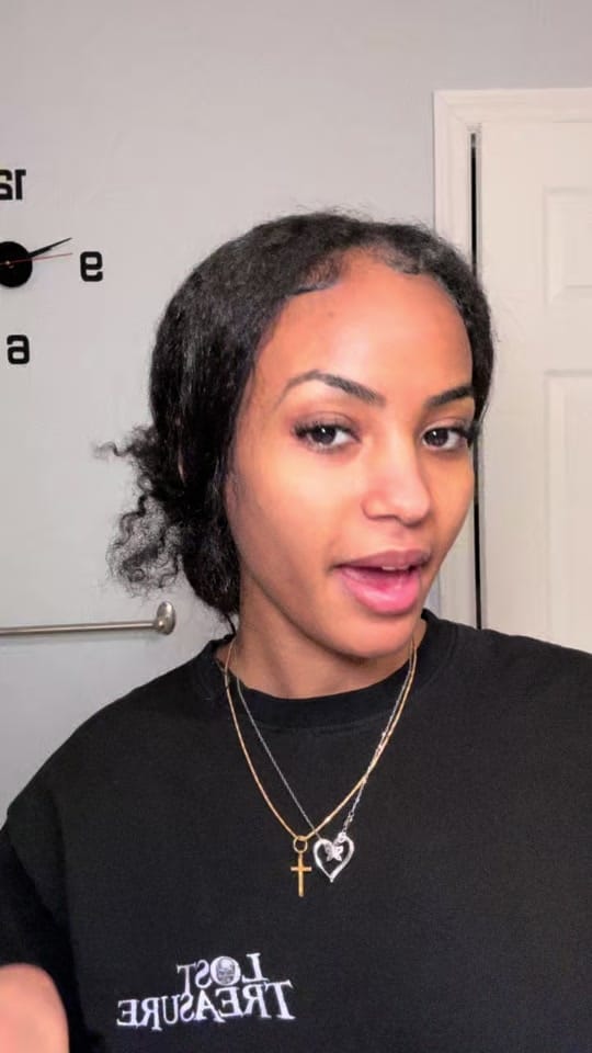Post 4 by D on TikTok (video)