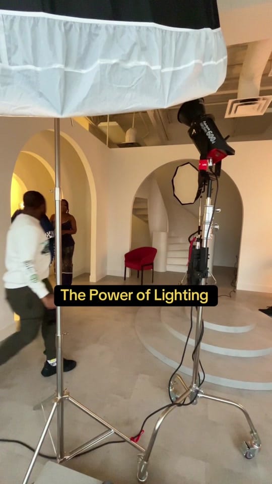 Post 6 by Omono on TikTok (video)