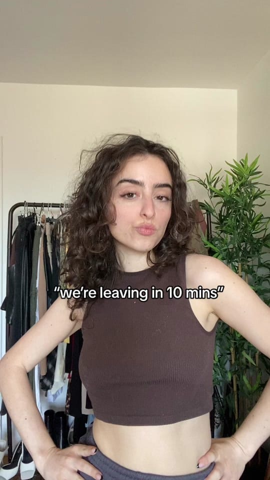 Post 4 by rayemocioiu on TikTok (video)