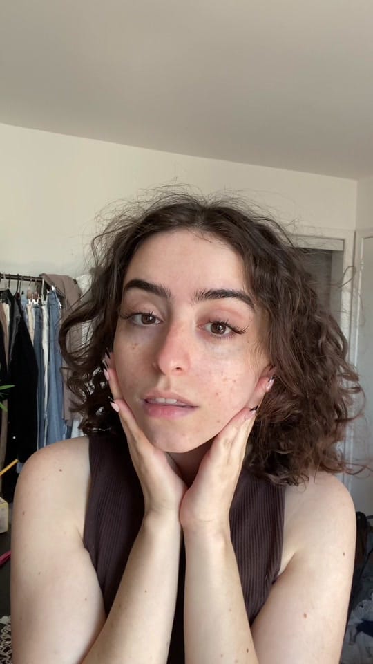 Post 8 by rayemocioiu on TikTok (video)