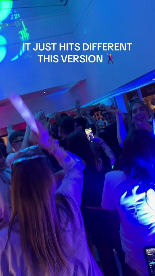Post 1 by DJ Lee Morrison on TikTok (video)