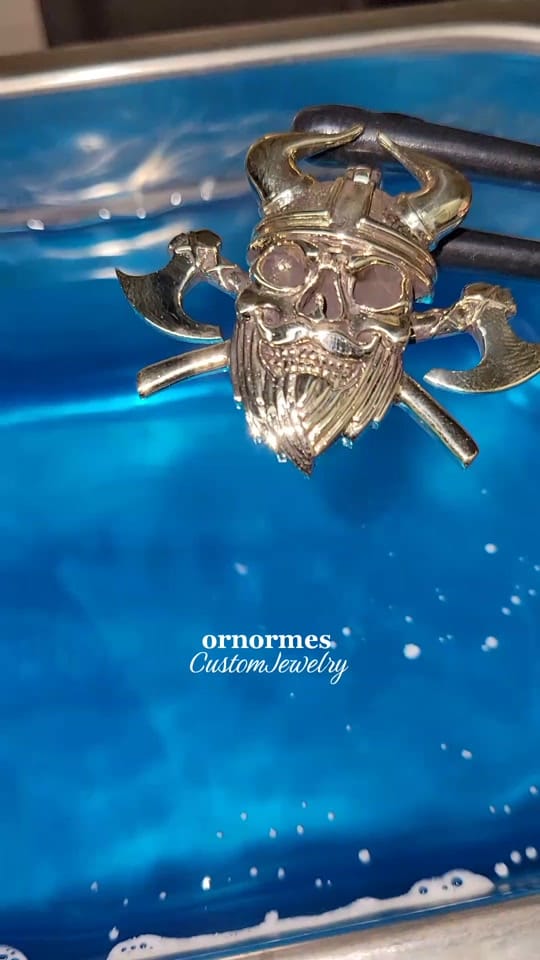 Post 10 by OrnormesJewelry 💎 on TikTok (video)
