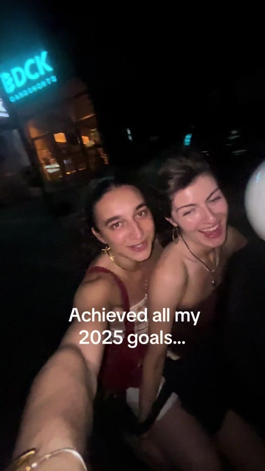 Post 7 by Lucca Mae on TikTok (video)