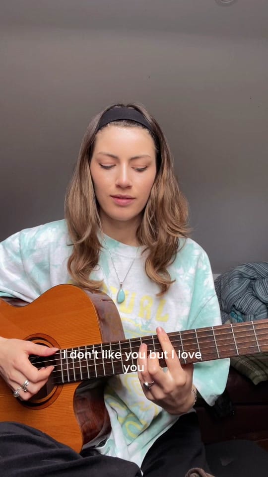 Post 5 by Lucca Mae on TikTok (video)