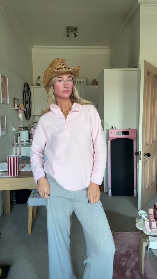 Post 9 by Sarah Campbell on TikTok (video)