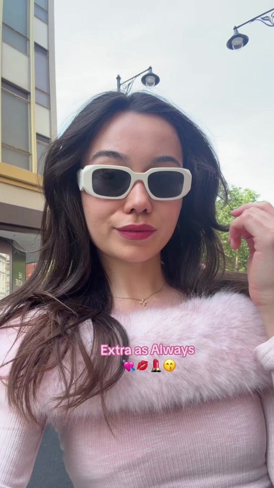 Post 5 by Gigi 💘 on TikTok (video)