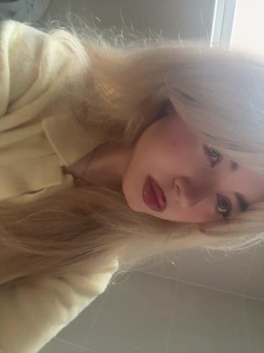 Post 5 by 🌺𝓢𝓸𝓯𝓲𝓪 🌺 on TikTok (video)