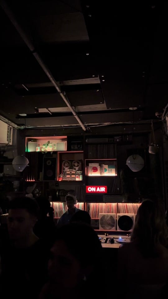 Post 10 by Cafe_1001 on TikTok (video)