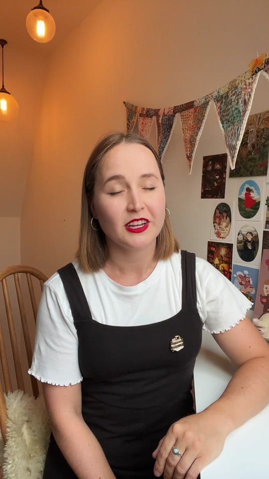 Post 3 by Lottie Saahko 📚💻☕️ on TikTok (video)