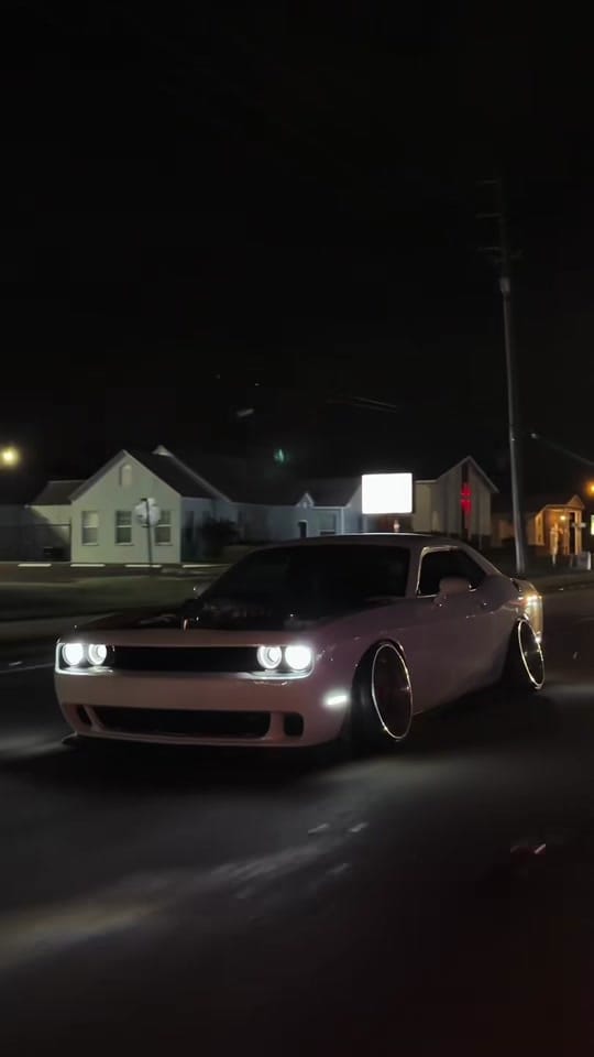 Post 8 by Superstar Garage Racing on TikTok (video)