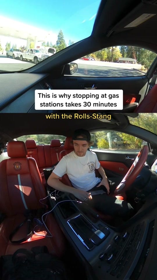 Post 10 by Robbie Jandik on TikTok (video)