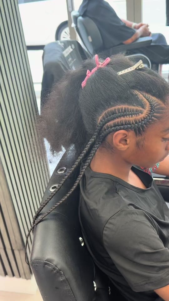 Post 7 by mayasbraiding on TikTok (video)