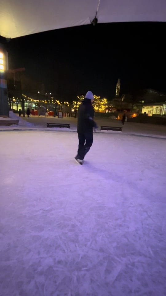 Post 6 by Julia Roblin on TikTok (video)