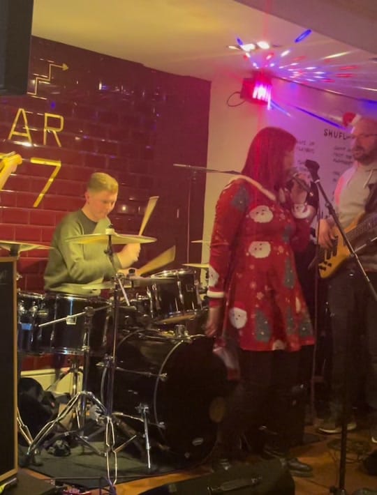 Post 9 by Isaac Drums / Runs on TikTok (video)