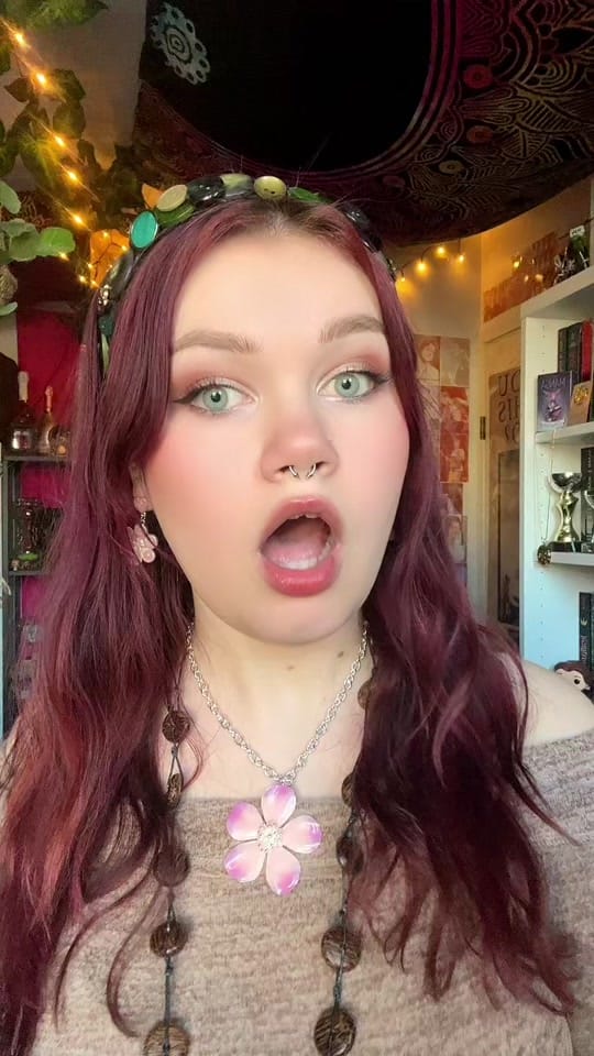 Post 9 by Emilia Nurmi 🌻 on TikTok (video)