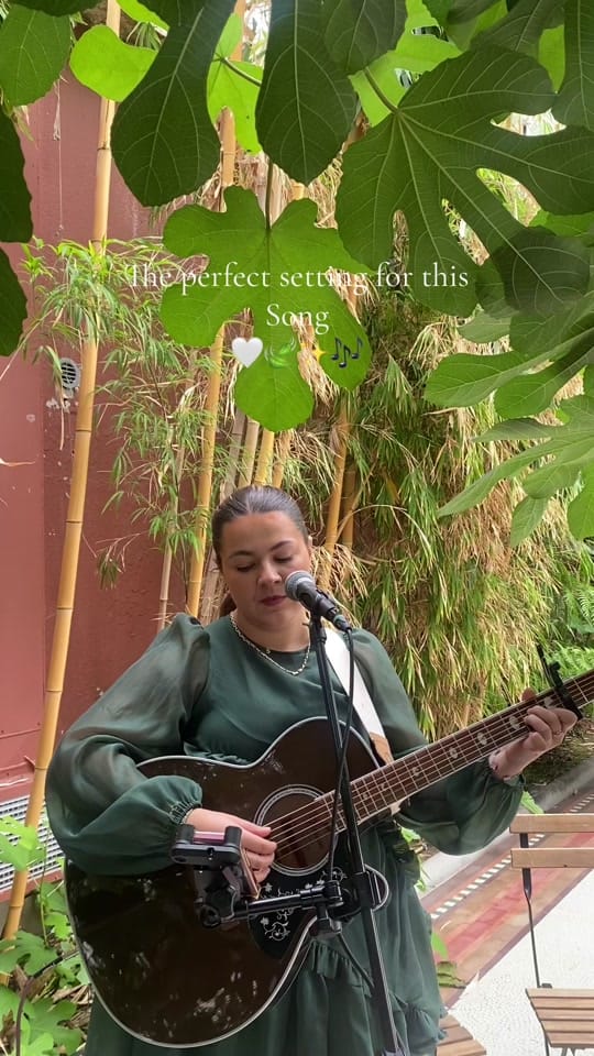 Post 5 by Ali Woodford 🎤🤍✨ on TikTok (video)