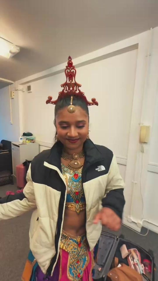 Post 4 by Sithumini Amarasingha 🇱🇰🇬🇧 on TikTok (video)