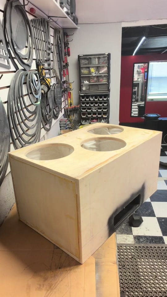 Post 5 by Oscar’s Audio Designs on TikTok (video)