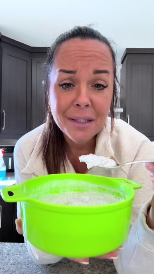 Post 9 by Caroline Thibault on TikTok (video)