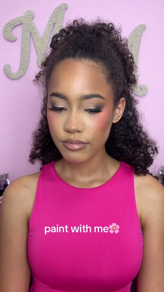 Post 8 by mckennasmakeup on TikTok (video)