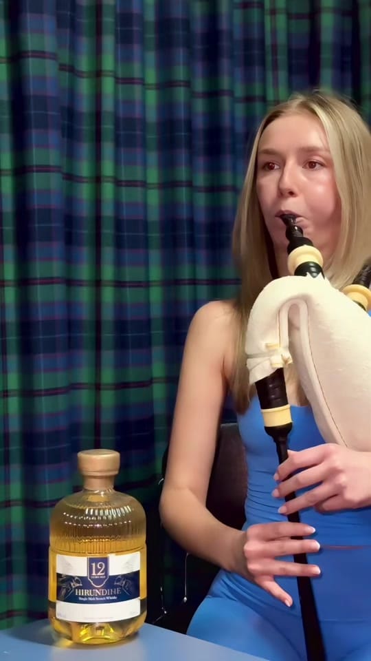 Post 6 by Anna Smart | Bagpiper on TikTok (video)