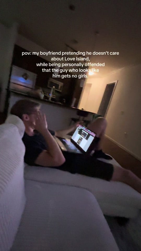 Post 9 by anjumalheiros on TikTok (video)