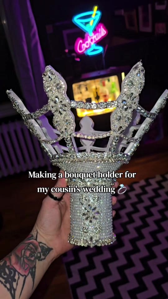 Post 6 by veronica.rocket on TikTok (video)