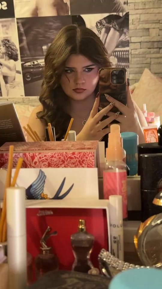 Post 5 by Emma <3 on TikTok (video)