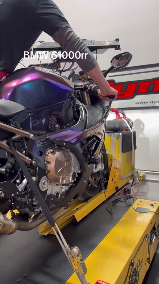 Post 5 by Reparto Veloce on TikTok (video)