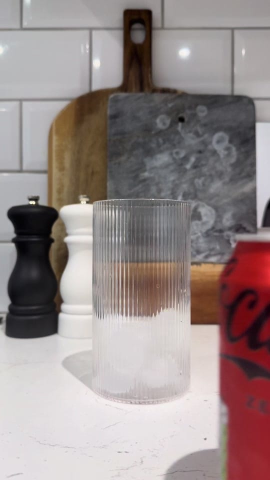 Post 6 by itshollycurran on TikTok (video)