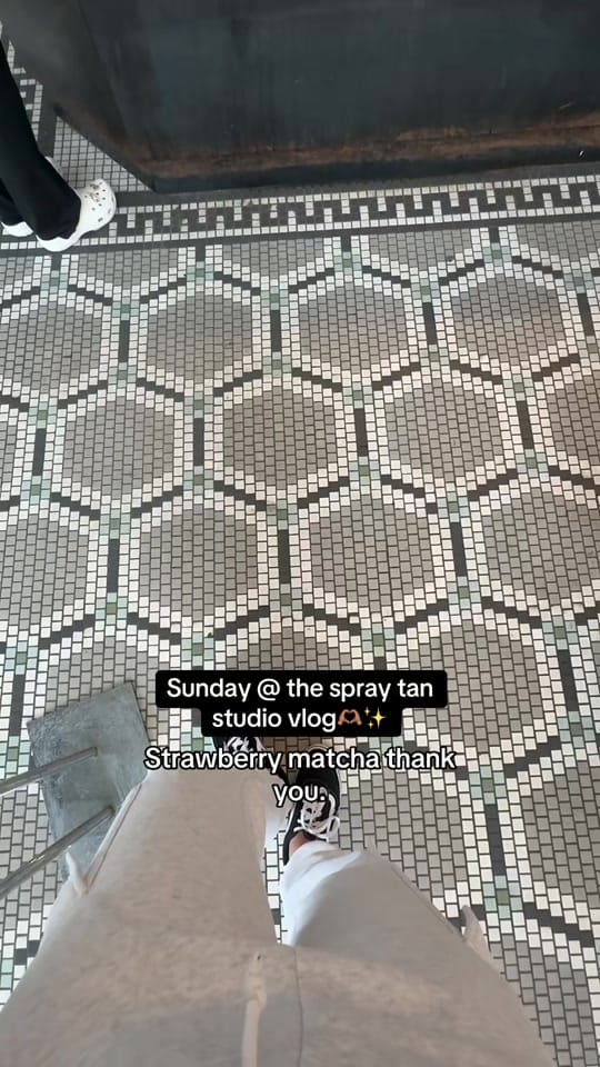 Post 1 by TORONTO SPRAY TANS & TRAINING on TikTok (video)