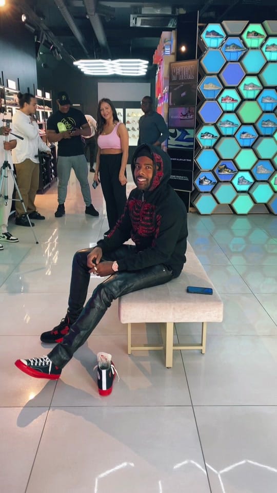 Post 8 by Mc Kickz ® on TikTok (video)