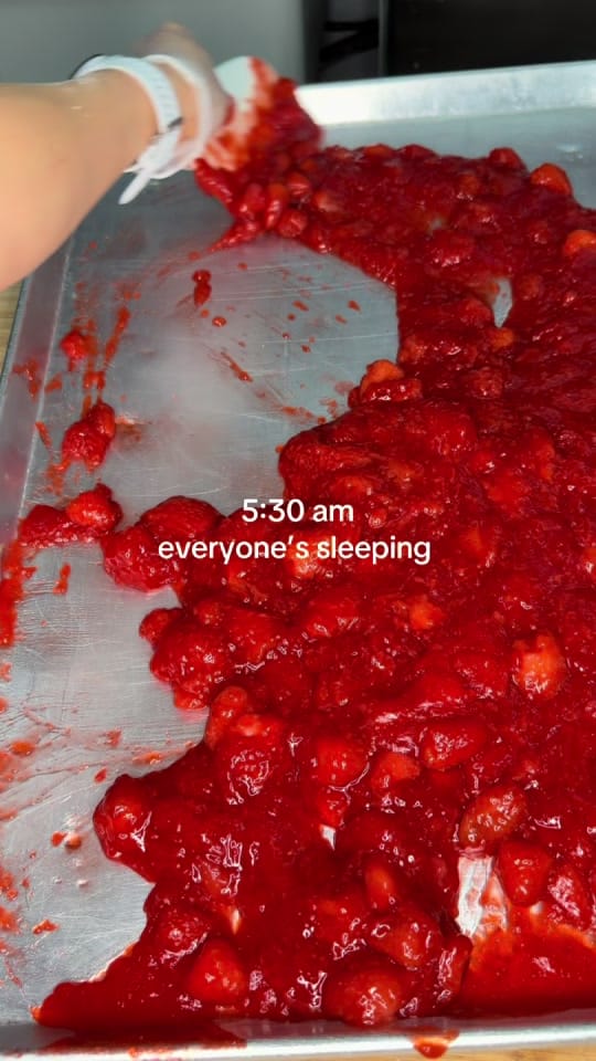 Post 5 by Machino Donuts on TikTok (video)