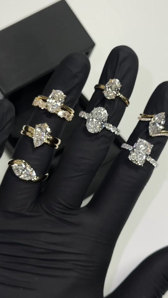 Post 6 by Grandèur Diamonds on TikTok (video)