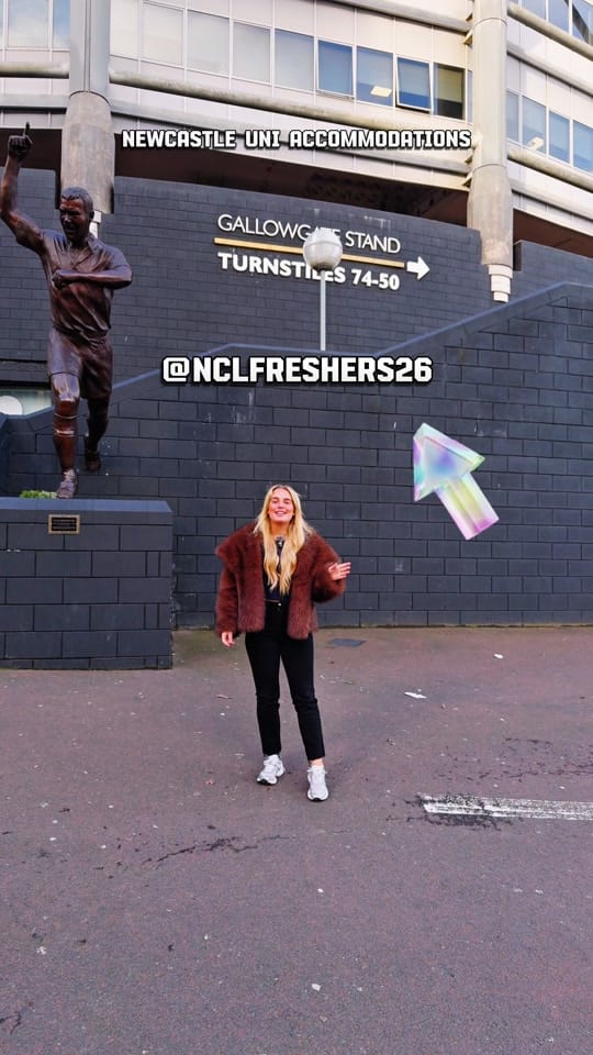 Post 3 by A Loose Uni Student on TikTok (video)