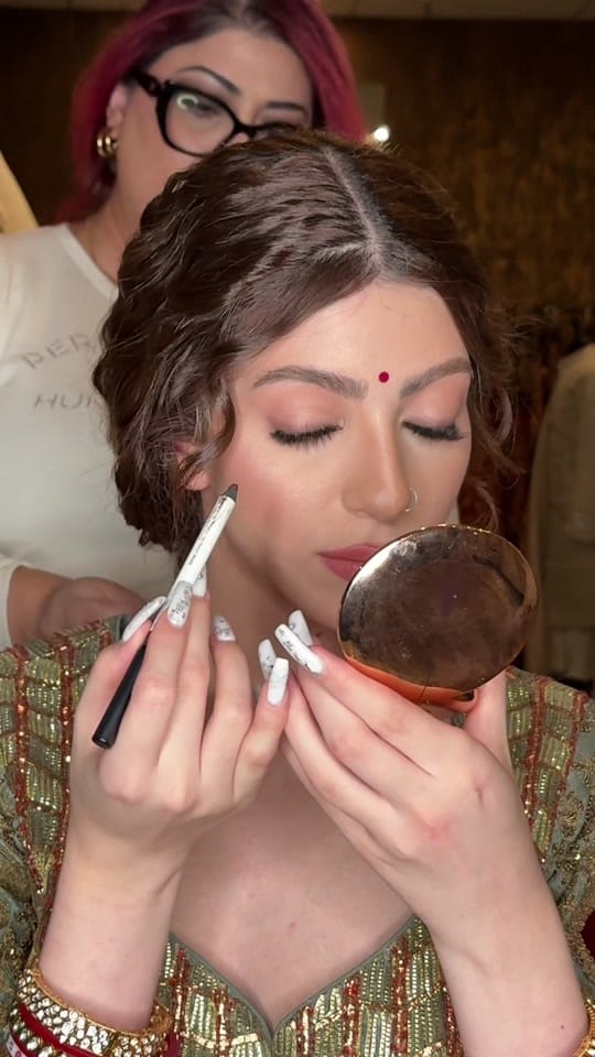 Post 8 by GlamourDollsStudio on TikTok (video)