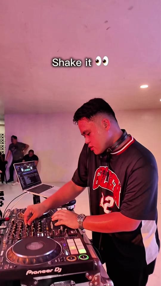 Post 4 by DJ KENT on TikTok (video)
