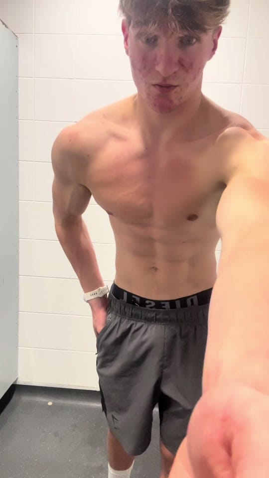 Post 1 by Shredwardz on TikTok (video)