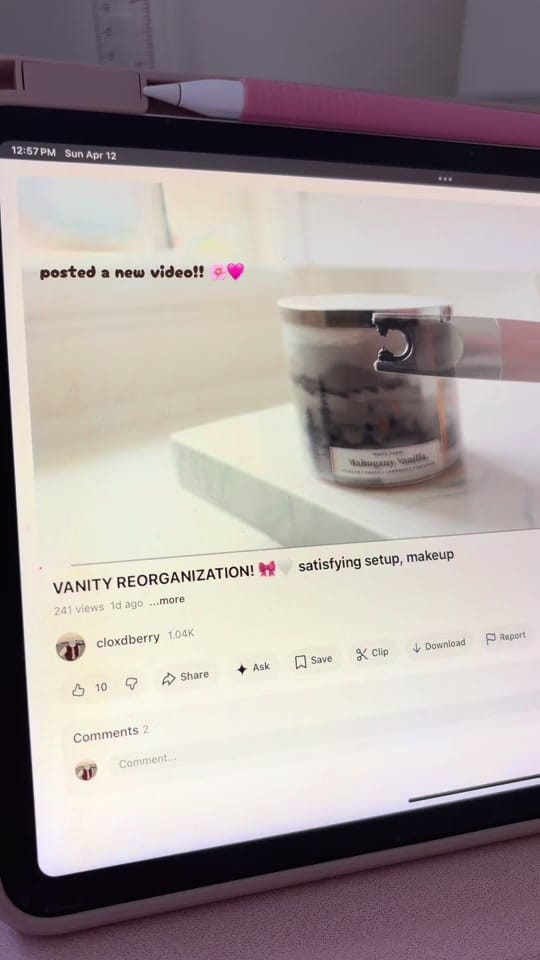 Post 4 by cloxdberry on TikTok (video)